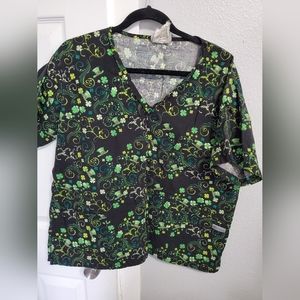 Large St Patrick Scrub tops